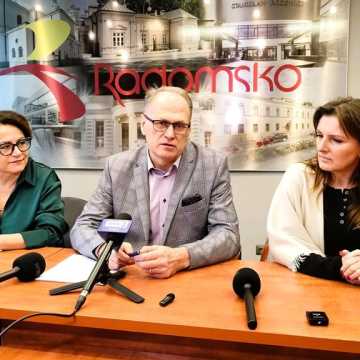 [WIDEO] Dodatkowe pieniądze do systemu, podwyżki opłat za śmieci, paraliż gospodarki odpadami? A może zaskarżenie działań Rady Miejskiej? Albo prokurator?