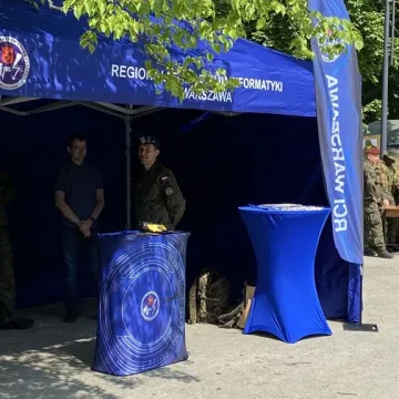 Żołnierze uczą w Radomsku kobiety podstaw samoobrony