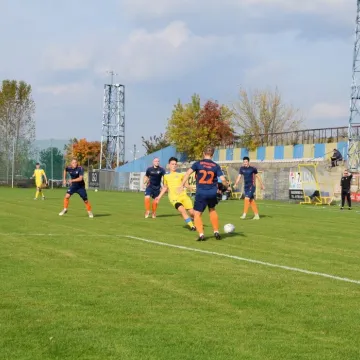 RKS Radomsko nie dał szans Zjednoczonym Stryków