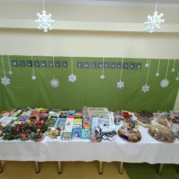 Charytatywny kiermasz świąteczny w Publicznym Przedszkolu nr 10 w Radomsku