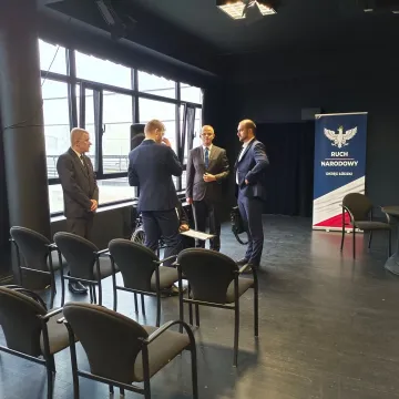 Politycy Konfederacji spotkali się z radomszczanami