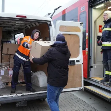 Marszałek wysyła pociąg ŁKA na granicę