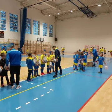 Świąteczne granie w Akademii Młodego Piłkarza RKS Radomsko