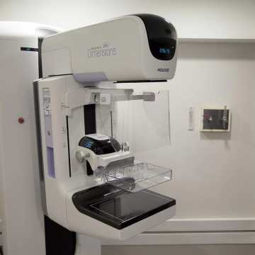 W sierpniu badania w mobilnej pracowni mammograficznej LUX MED w Radomsku