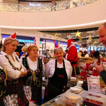 „Kobiety Kietlina” promowały Gminę Radomsko w Warszawie