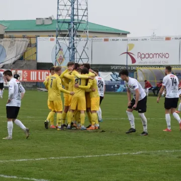 RKS Radomsko remisuje z Huraganem Morąg