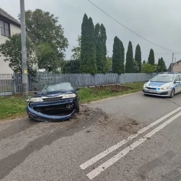 Pijany mężczyzna wjechał do rowu. Miał 2 promile