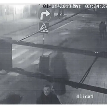 Policja poszukuje sprawców usunięcia flagi państwowej 