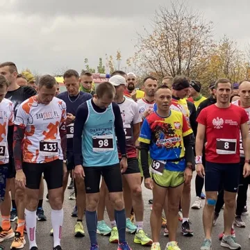 Radomszczański Bieg Niepodległości. Około 200 zawodników na starcie