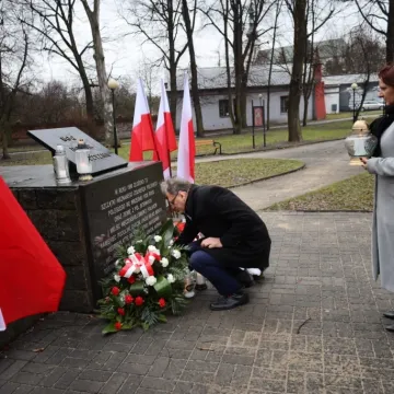 Władze Radomska upamiętniły rocznicę wyzwolenia miasta