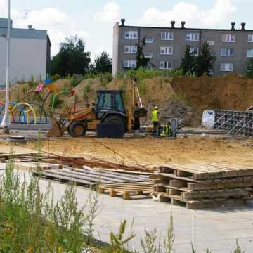 Nowy basen w Radomsku. Jak postępują prace?