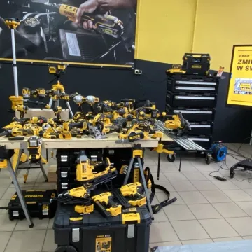 Akademia DeWalt w „Mechaniku”. Prestiżowy program tylko dla 10 szkół w kraju