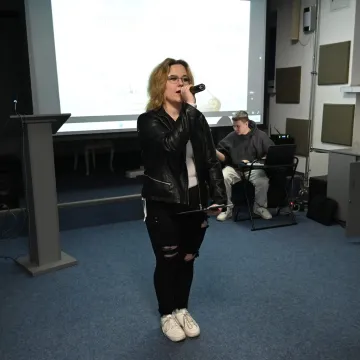 W „drzewniaku” w Radomsku recytowali w obcych językach