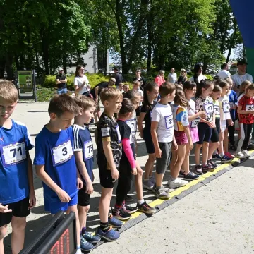 Bieg Unijny 2025. Ponad setka dzieci świętowała 21 lat w UE