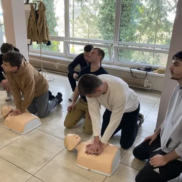 Uczyli się pierwszej pomocy. Tydzień Profilaktyki w „Mechaniku”