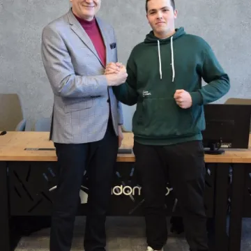 Ósmoklasiści z wizytą w Urzędzie Miasta Radomska