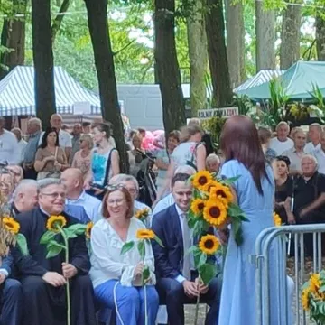 Rolnicy z gminy Kobiele Wielkie dziękowali za plony