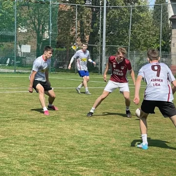 Albatrosy pierwszym liderem „Szóstek” w Radomsku