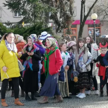 Ostatkowy korowód przeszedł ulicami Radomska