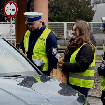 Policjanci edukowali kierowców i sprawdzali trzeźwość