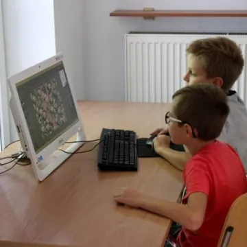 „Grafika nam nie fika” - warsztaty komputerowe w bibliotece w Radomsku