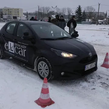 Wyjątkowa lekcja dla młodych kierowców w Radomsku