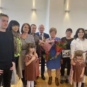 Razem przez pół wieku. Medale trafiły do dziesięciu par