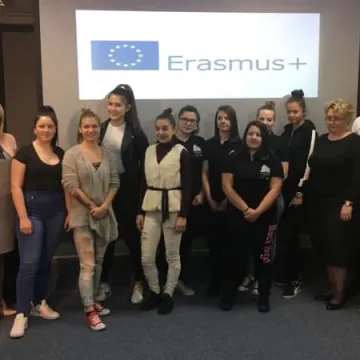 Drzewniak pożegnał gości z Węgier