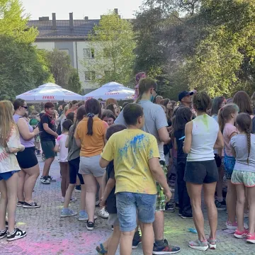 Magia kolorów, czyli Holi Day 2024 w Radomsku
