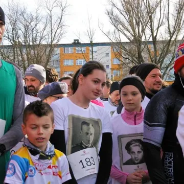 Pobiegli Tropem Wilczym