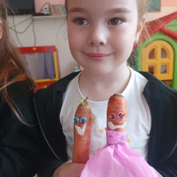 Zerówiaki z PSP nr 8 w Radomsku świętowały Światowy Dzień Warzyw i Owoców