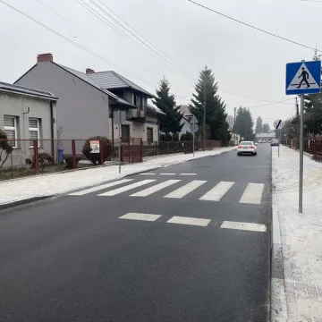 Nowa droga, nowe chodniki. Tak zmieniła się ulica Żwirki