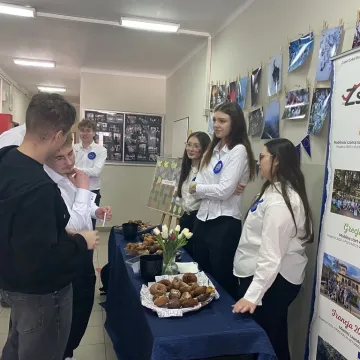 15 lat i ponad milion euro. Tak Ekonomik podbił Europę