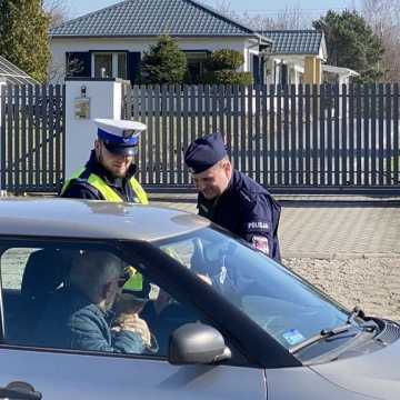 Kobieta za kierownicą łagodzi obyczaje, czyli Dzień Kobiet z radomszczańską policją