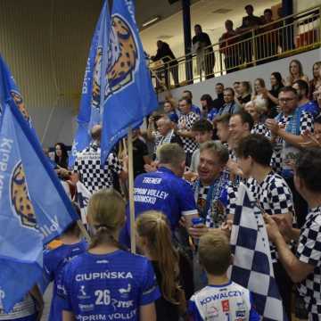 Wygrana i awans na pierwsze miejsce w tabeli METPRIM Volley Radomsko