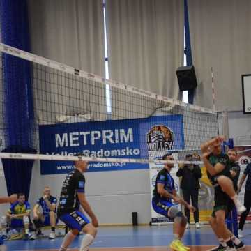 Wygrana i awans na pierwsze miejsce w tabeli METPRIM Volley Radomsko