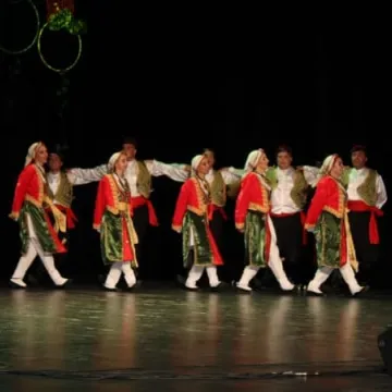 Koncert zespołów folklorystycznych w MDK