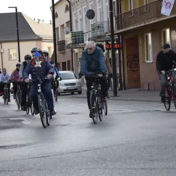 Tradycja na dwóch kółkach. Wiosna przywitana na rowerach