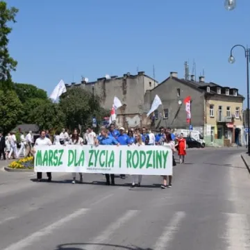 Polska Rodziną Silna!