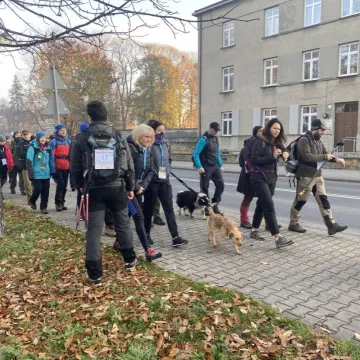 Na trasie Pieszego Maratonu Niepodległości