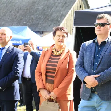 Lokalne tradycje w centrum uwagi podczas święta ziemniaka w Dmeninie