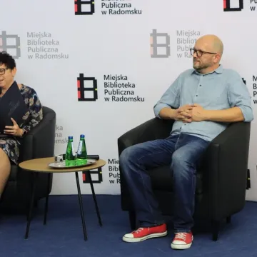 „Radomszczański Salon Literacki” w MBP w Radomsku. W ramach Nocy Bibliotek