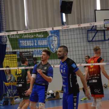 Wygrana i awans na pierwsze miejsce w tabeli METPRIM Volley Radomsko