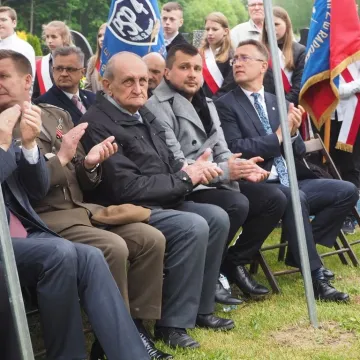 W Bąkowej Górze upamiętniono 77. rocznicę mordu żołnierzy KWP