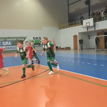 Piłkarskie emocje na mikołajkowym turnieju RAP Radomsko