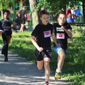 W Przedborzu przebiegli „dychę”