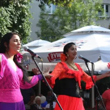 Romskie melodie na placu 3 Maja