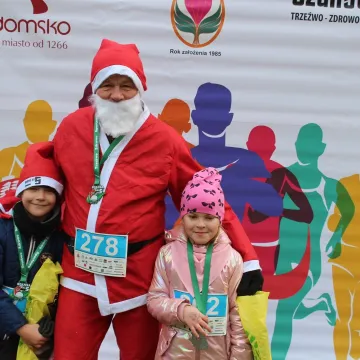 Radomsko: Ponad 200 zawodników w biegu „Szansa Na 5”