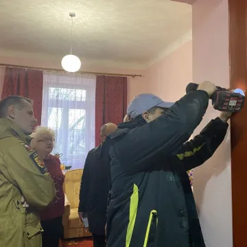 Mieszkańcy TBS-u mogą spać spokojnie dzięki darmowym czujkom