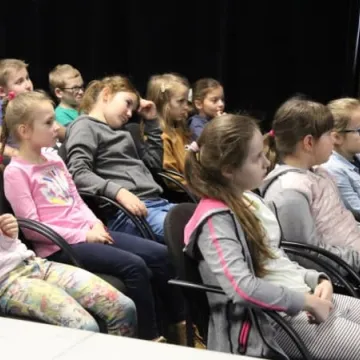 „Wehikuł czasu” – warsztaty edukacyjne dla dzieci w MDK 